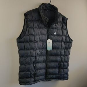 Men's Heated Sleek Black Quilted Vest